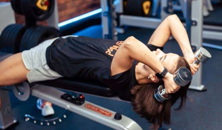 skullcrushers - upper body dumbbell exercises for weight loss